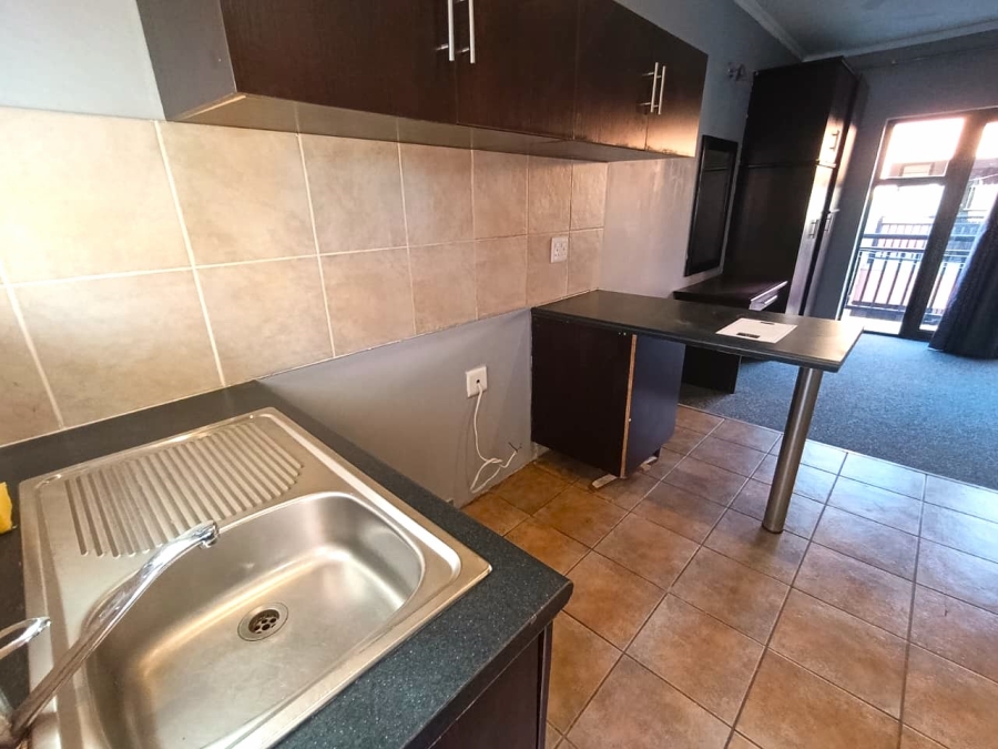 1 Bedroom Property for Sale in Vredenhof Sh Free State